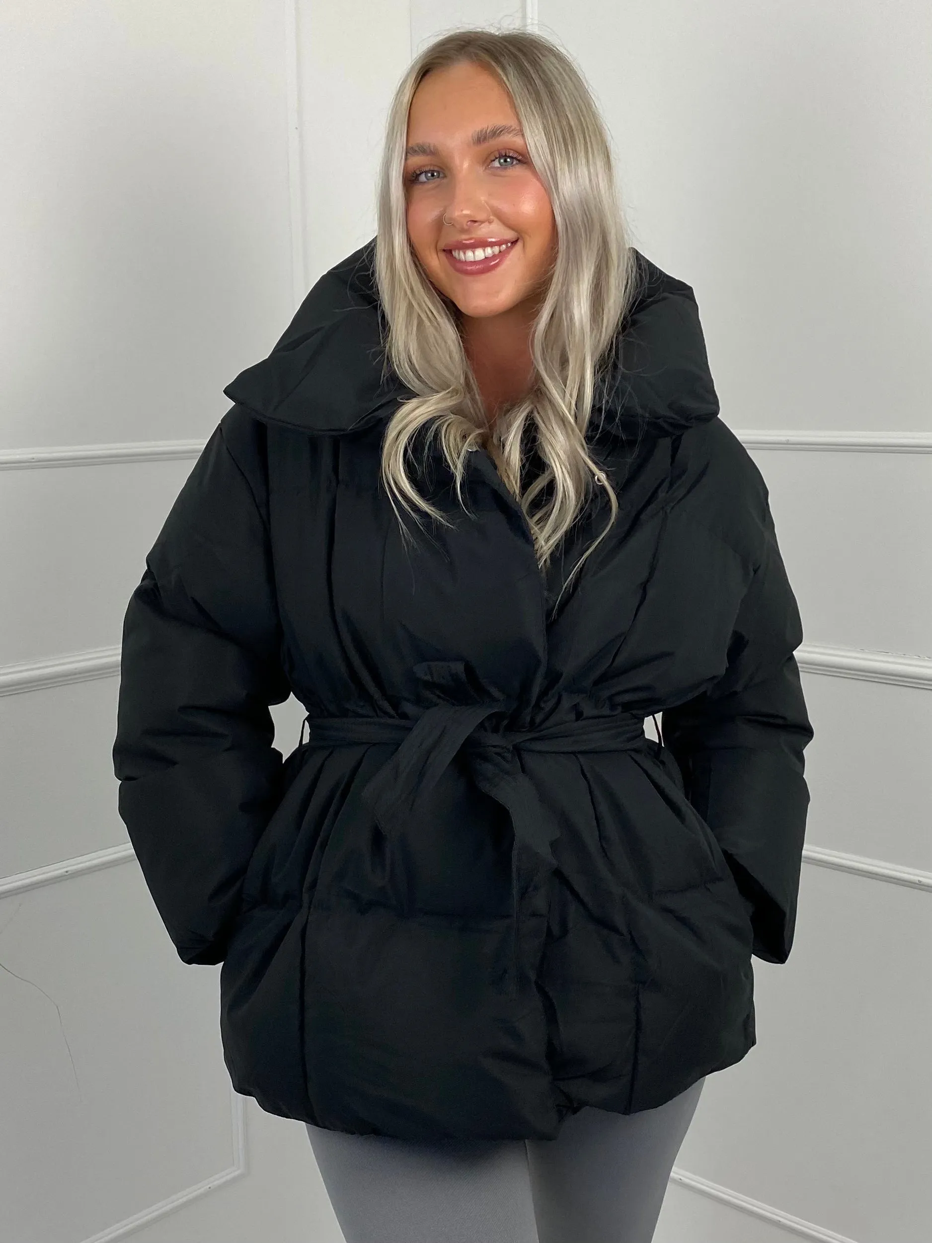 Short Belted Puffer Jacket- Black