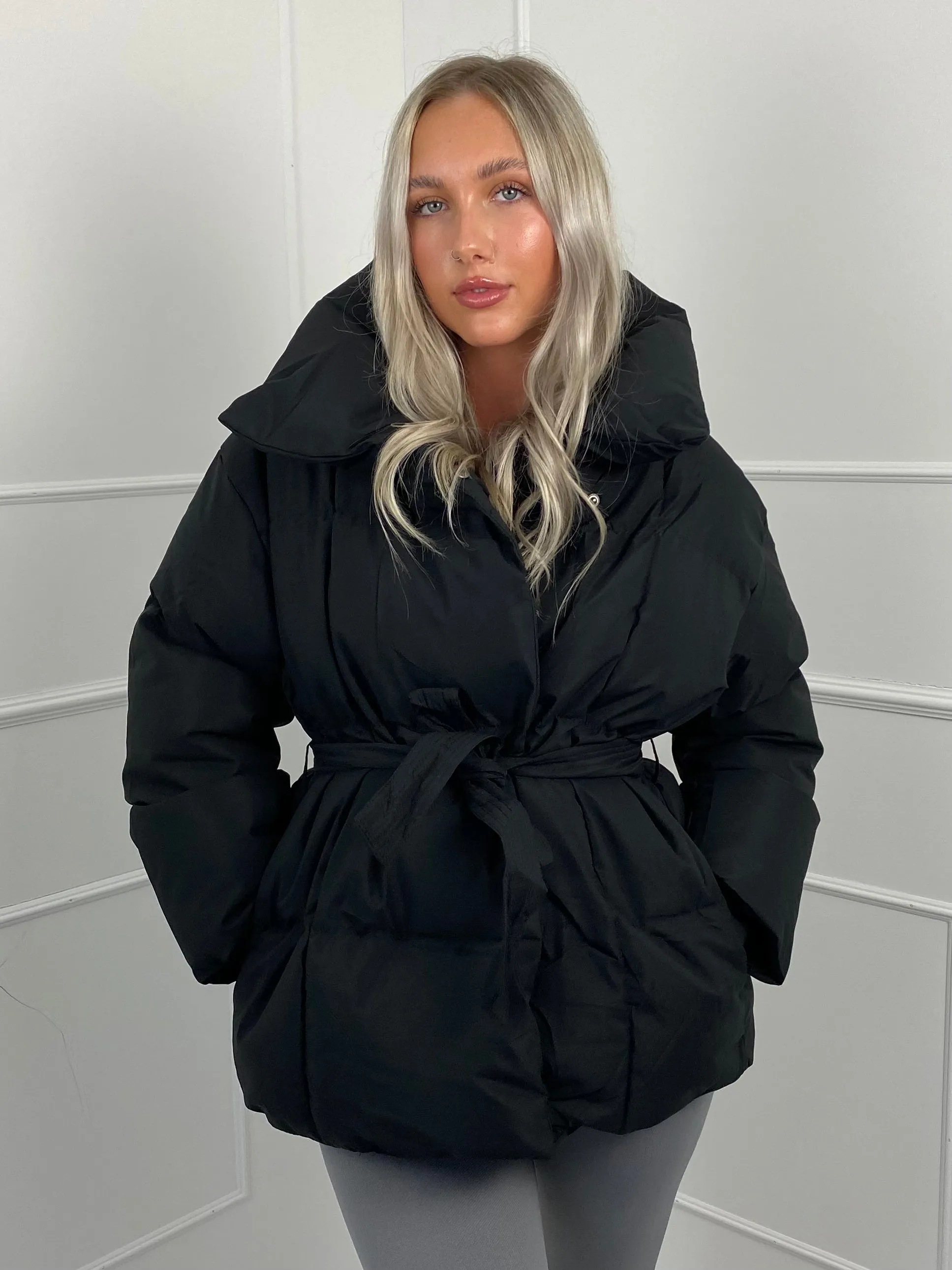 Short Belted Puffer Jacket- Black